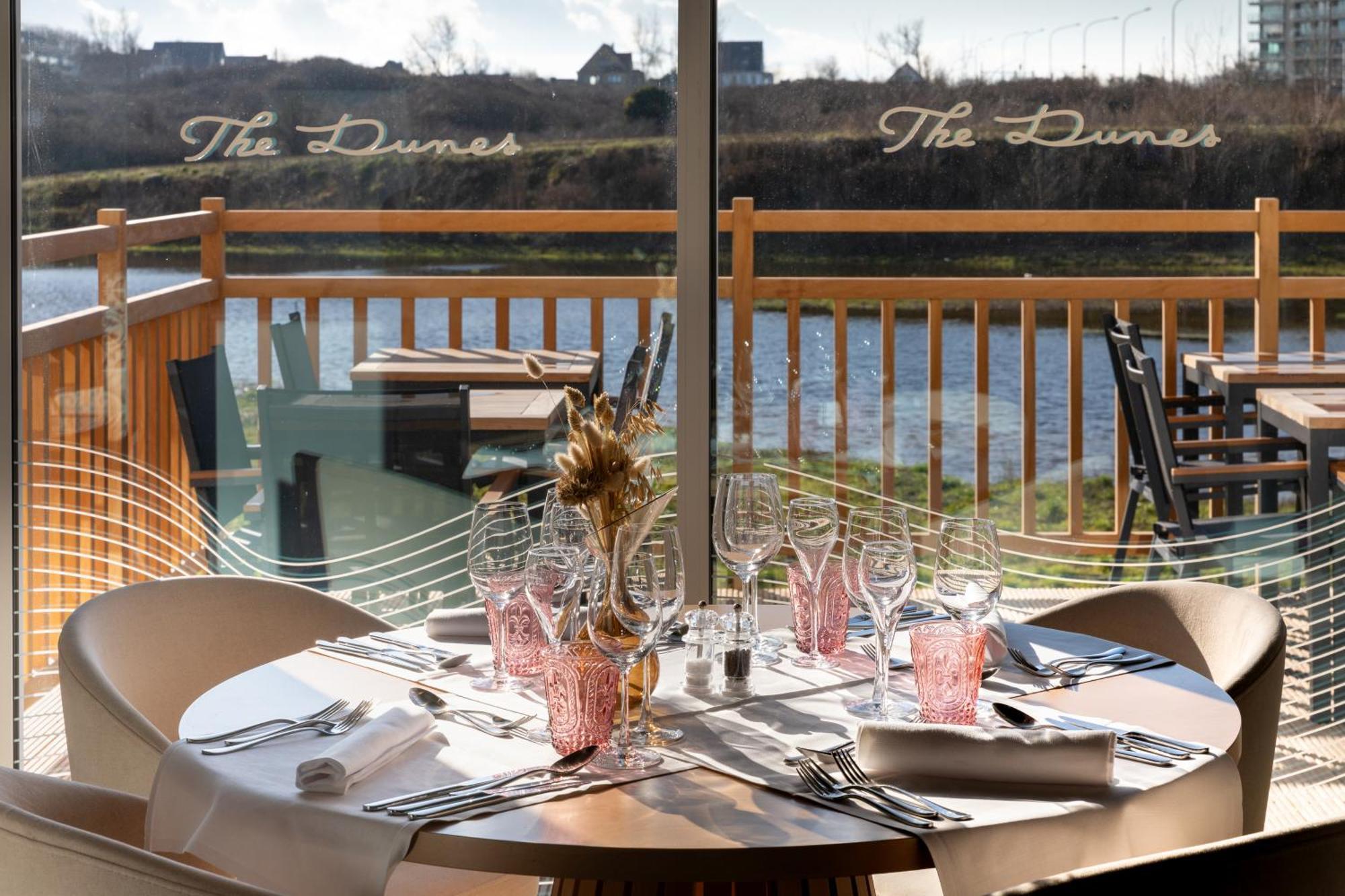 Dune Hotel Nieuwpoort Ngoại thất bức ảnh