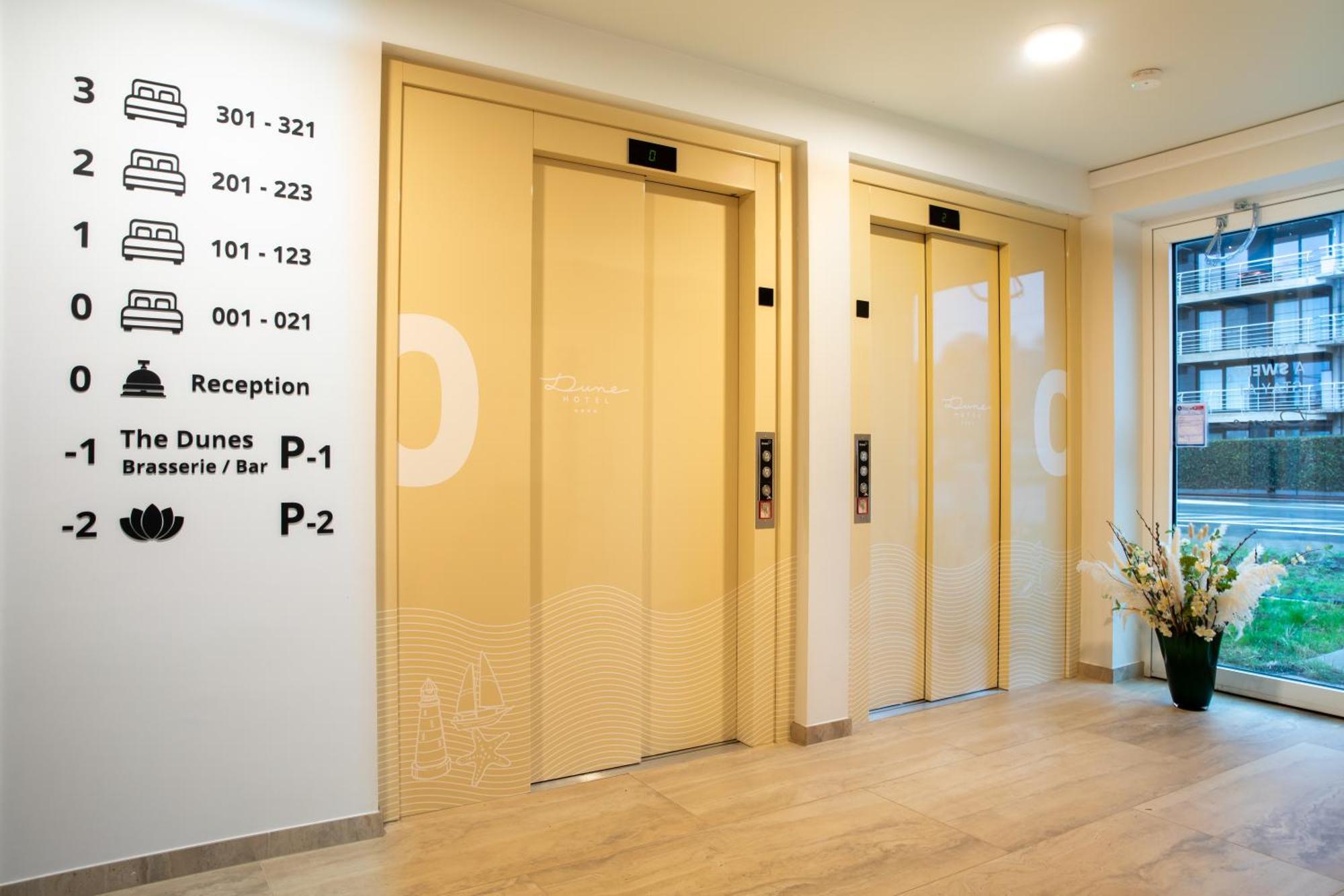 Dune Hotel Nieuwpoort Ngoại thất bức ảnh